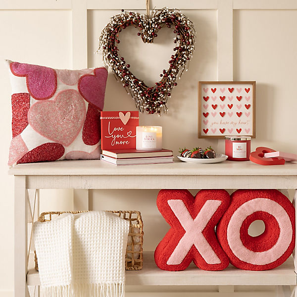 Wait, Did You Know Pier 1 Imports Had This Much Cute Valentine's Day Decor?