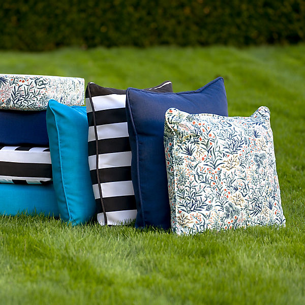 Outdoor Cushions & Pillows
