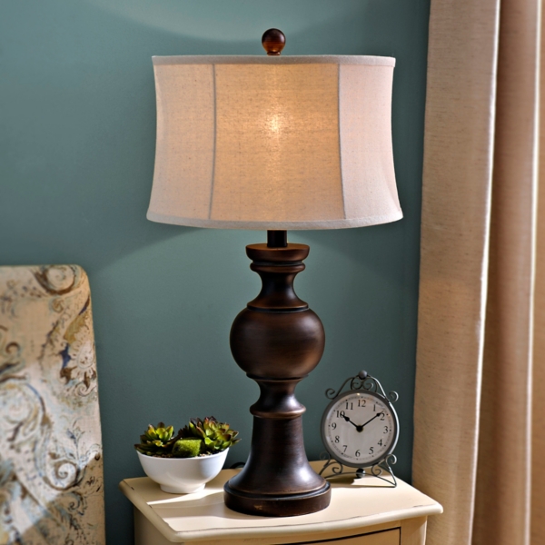 bailey table lamp