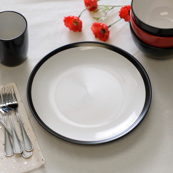 Black and White Parker Dinner Plate Kirklands Home