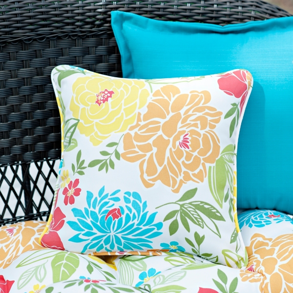 Spring store outdoor pillows