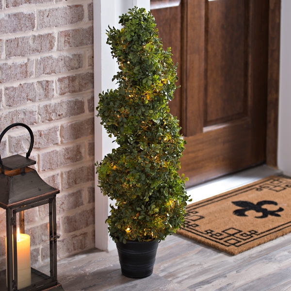 Lighted Topiary Tree Outdoor Outdoor Lighting Ideas