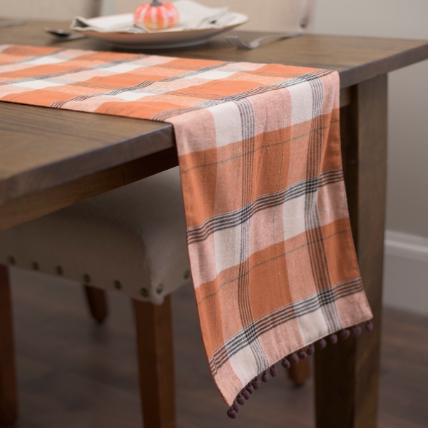 fall plaid table runner