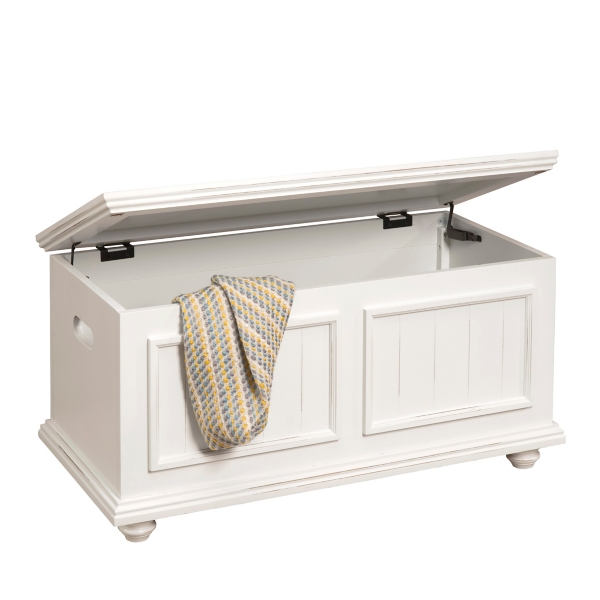 White Wood Storage Chest