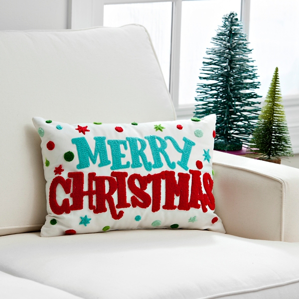 Kirkland christmas clearance pillows