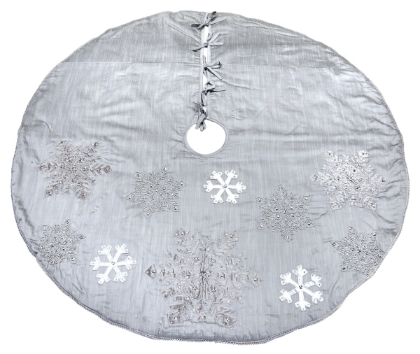 Silver tree outlet skirt christmas