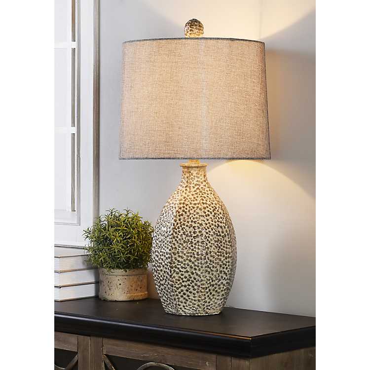læser Fejl svær at tilfredsstille Gray and Cream Textured Table Lamp | Kirklands Home