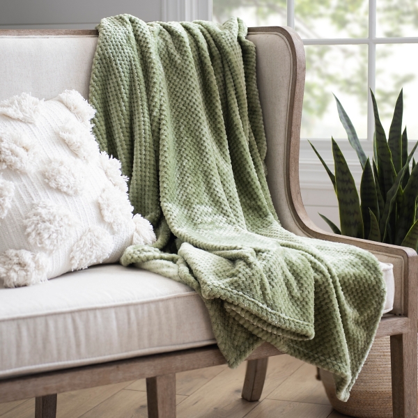 Green throws and discount blankets