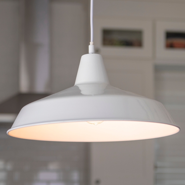 metal pendant light