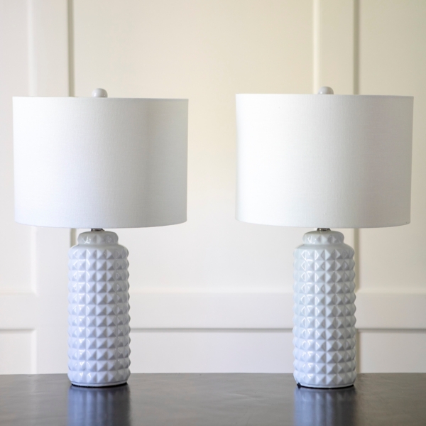 white lamp set