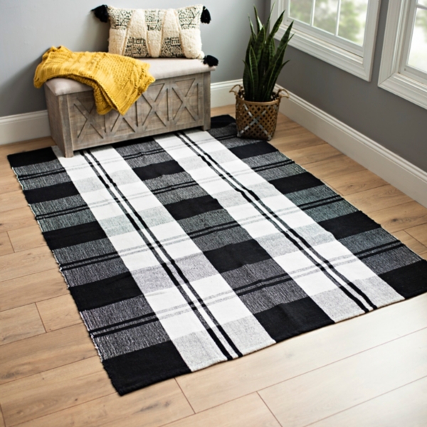 MystiqueDecors Natural White & Black Rug - Checkered Indoor Large Door –  MystiqueDecors By AK