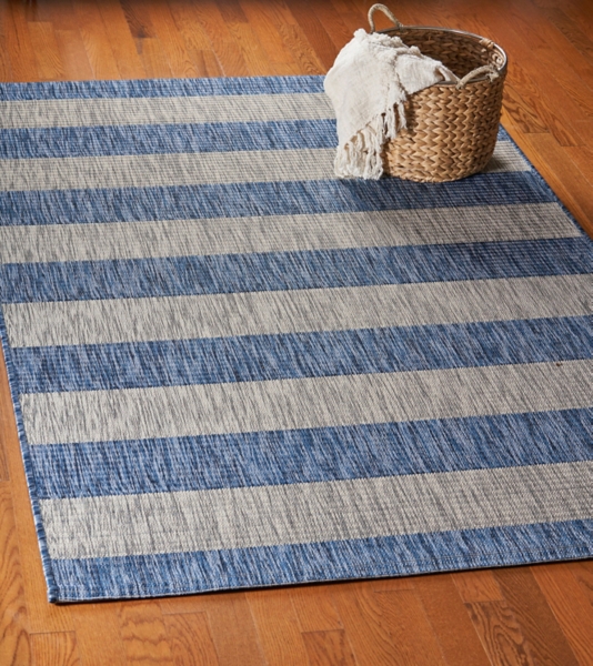 Coastal Stripes Indoor/Outdoor Area Rug, 5x7