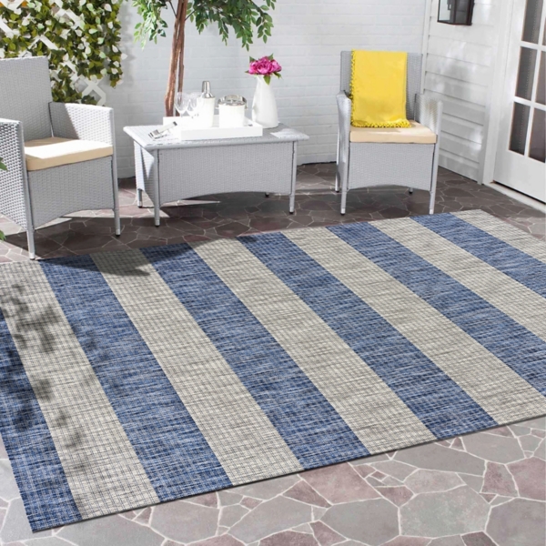 Coastal Stripes Indoor/Outdoor Area Rug, 5x7