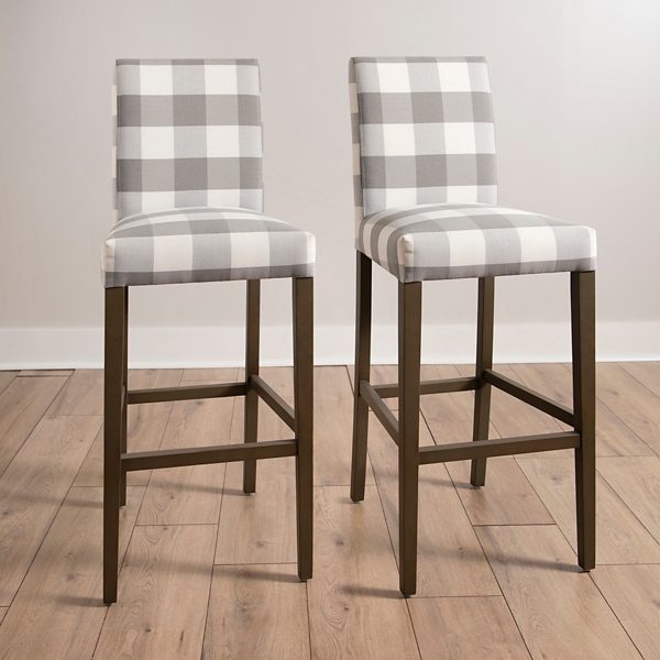 Buffalo plaid bar unplugge stools