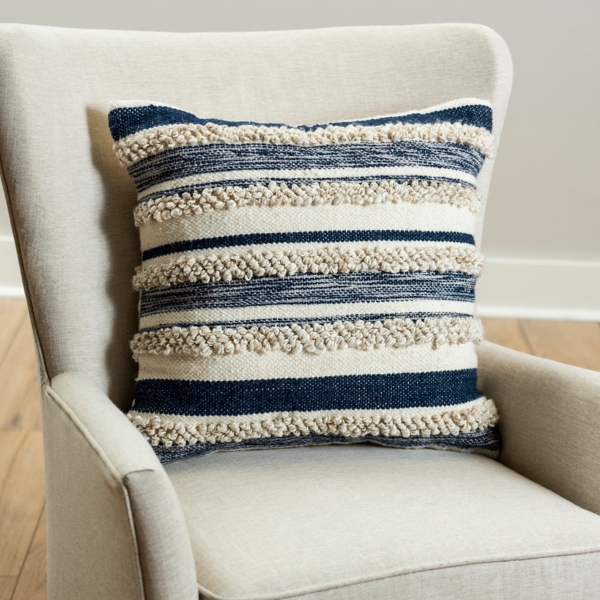 deep blue throw pillows