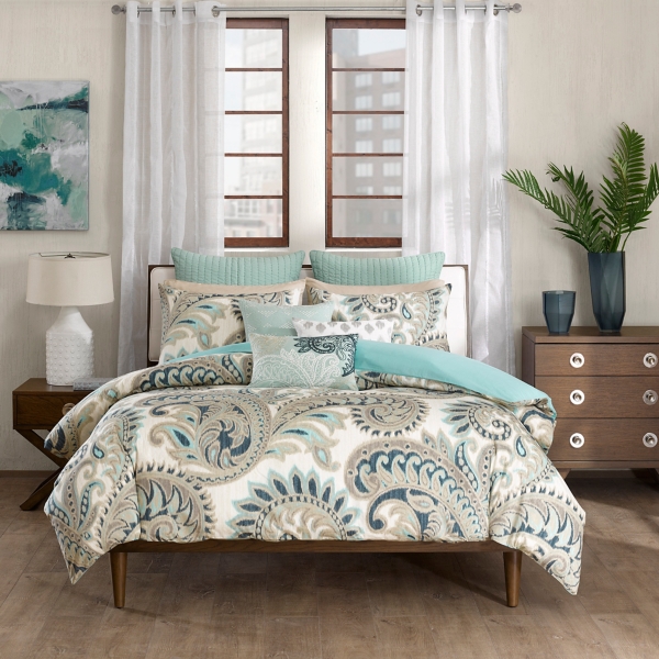 paisley comforter