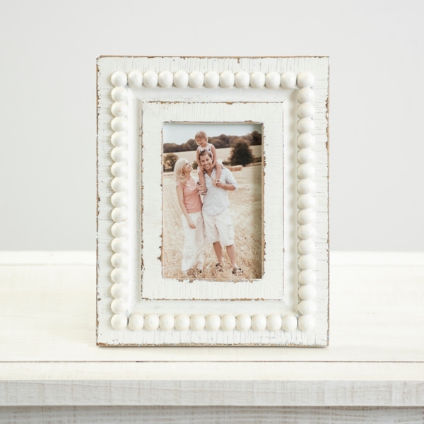 White Beaded Tabletop Frame, 4x6