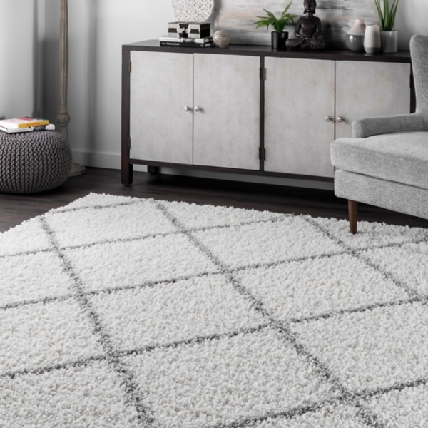 Shaggy Diamond Area Rug, 9x12