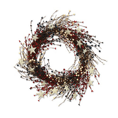 Americana Berry Holiday Wreath, 19 in.