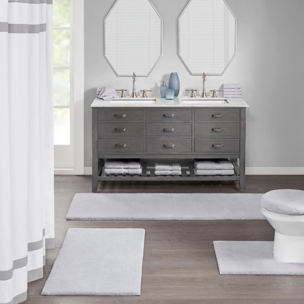 Gray Marshmallow Contour Bath Mat, 24 in.