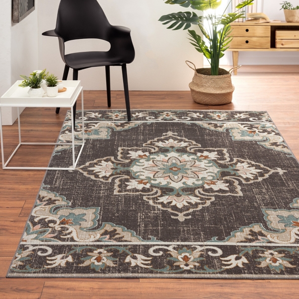 Brown Floral Medallion Outdoor Area Rug, 7x9