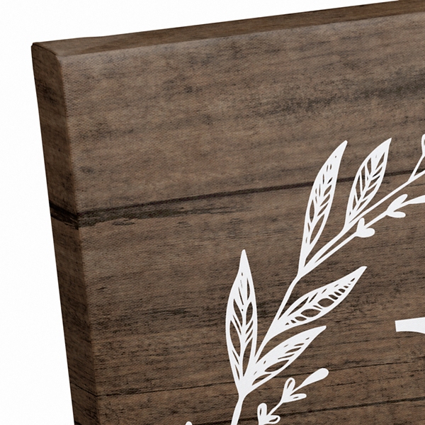 Personalized Shiplap Wreath Canvas Wall Plaque