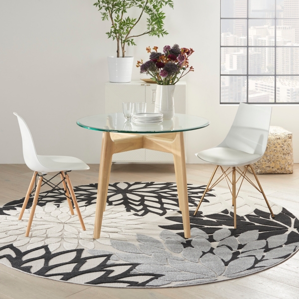 Gray Floral Burst Round Outdoor Area Rug
