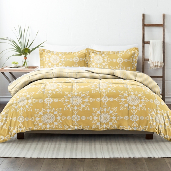 Yellow Daisy Medallion King 3-pc. Comforter Set