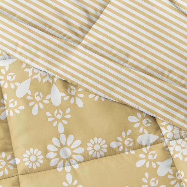 Yellow Daisy Medallion King 3-pc. Comforter Set