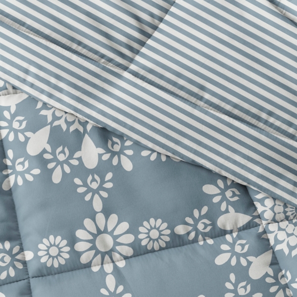 Blue Daisy Medallion Twin 3-pc. Comforter Set