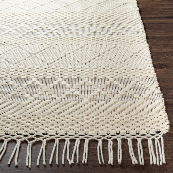 Cream Diamond Tassel Wool Area Rug