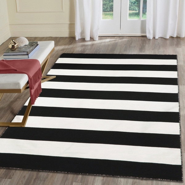 Black Cabana Stripe Indoor/Outdoor Area Rug