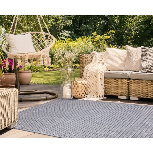 Kaya Navy Gradient Indoor/Outdoor Area Rug, 6x9