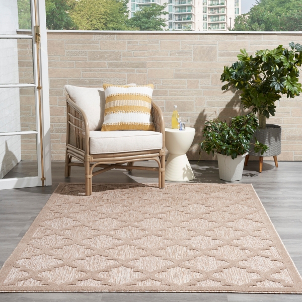 Sandstone Natural Trellis Outdoor Area Rug, 4x6