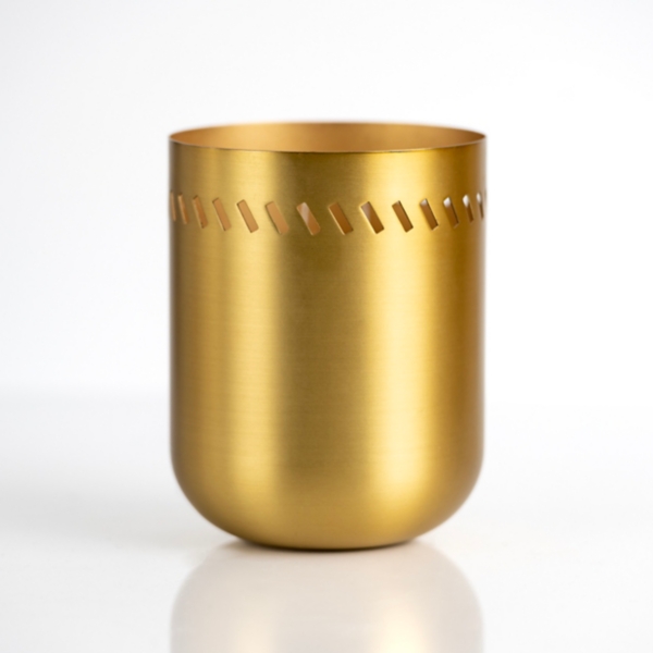 Sandalwood Vanilla Citronella Gold Tin Candle Kirklands Home