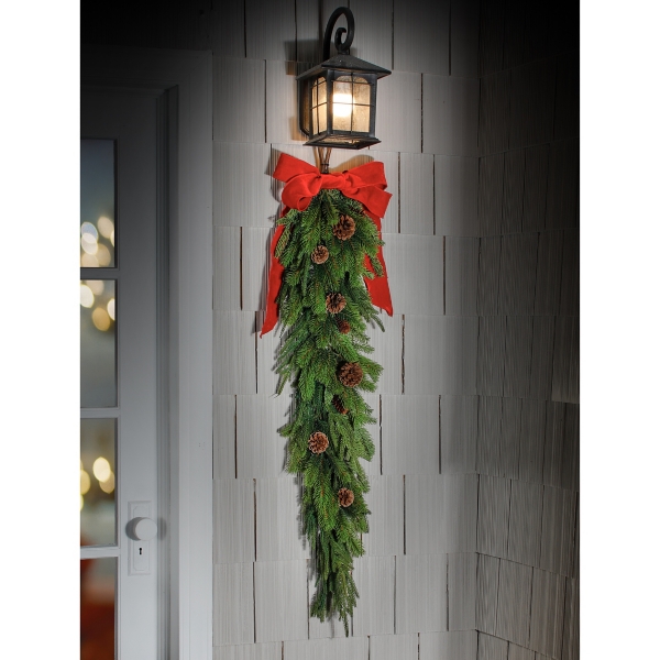Real-Touch Norfolk Spruce Garland