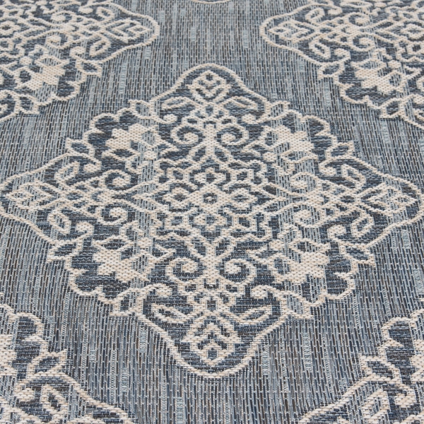 Gray Medallion Devora Indoor/Outdoor Area Rug, 7x9