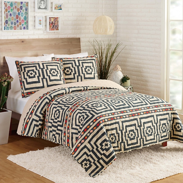 Justina Blakeney Black Hypnotic King Quilt Set