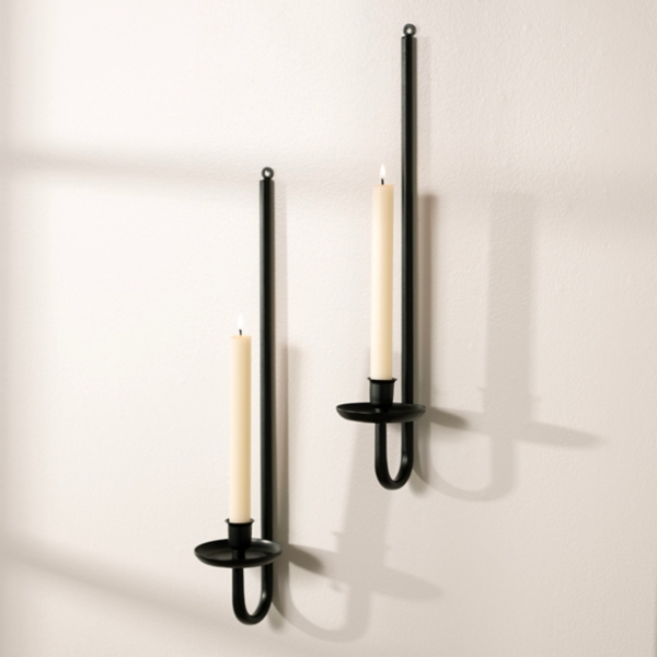 Black wall sconce deals candle