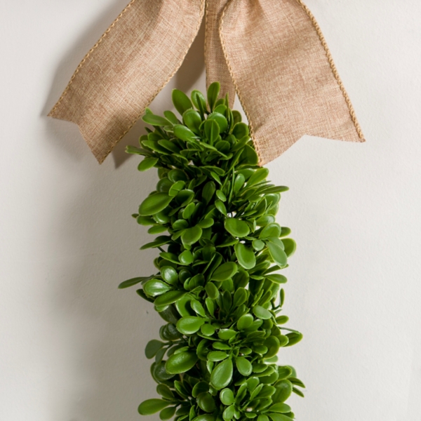 Monogram J Boxwood Mini Wreath