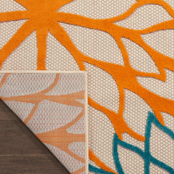 Bright Red Floral Burst Outdoor Area Rug, 6x9