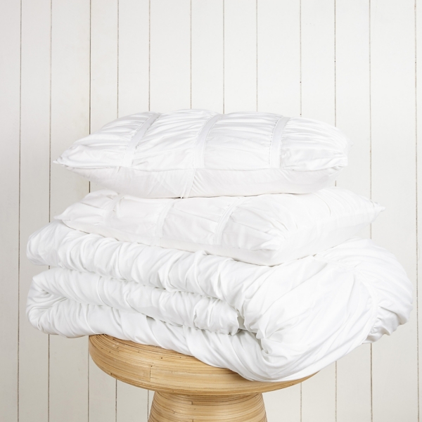 White Emily 2-pc. Twin/Twin XL Comforter Set