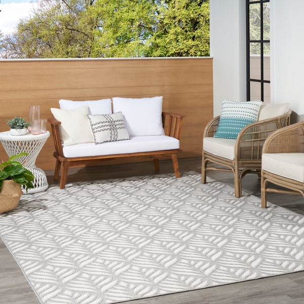 Aloha Ash Botanical Indoor/Outdoor Area Rug, 9x12