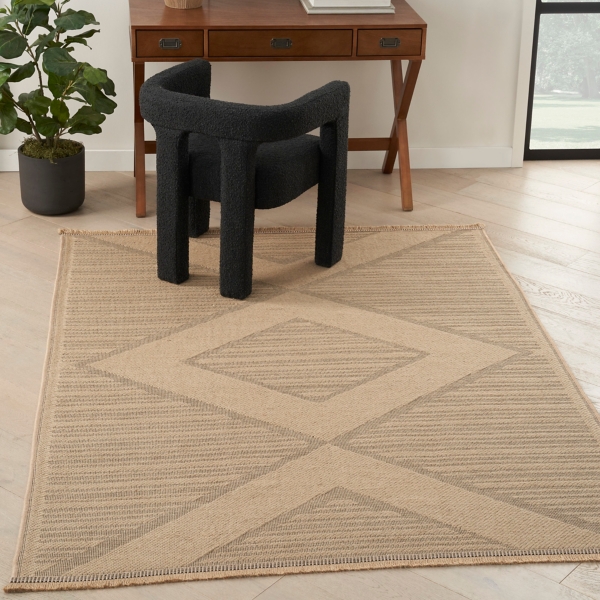 Natural Jute Woven Diamond Area Rug, 7x9