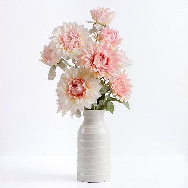 Pink roses and dry flower arrangement in translucent glass vase – Abs  Florist