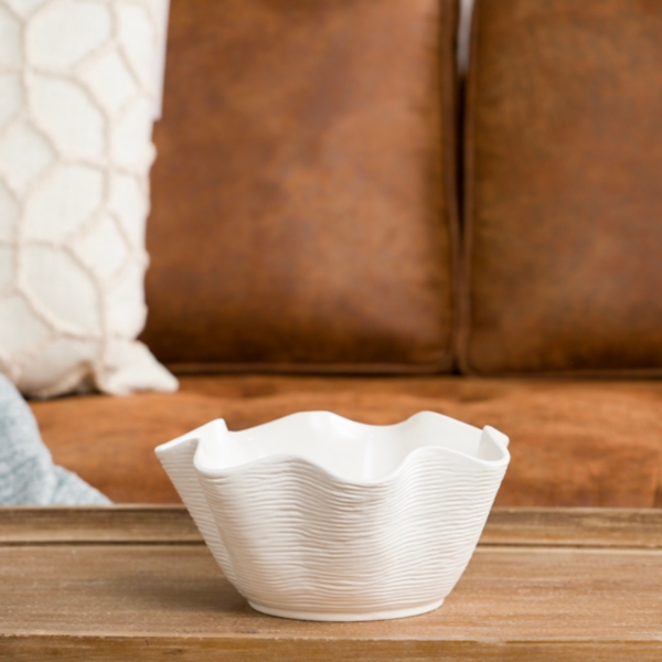 White Aluminum Seashell Bowl