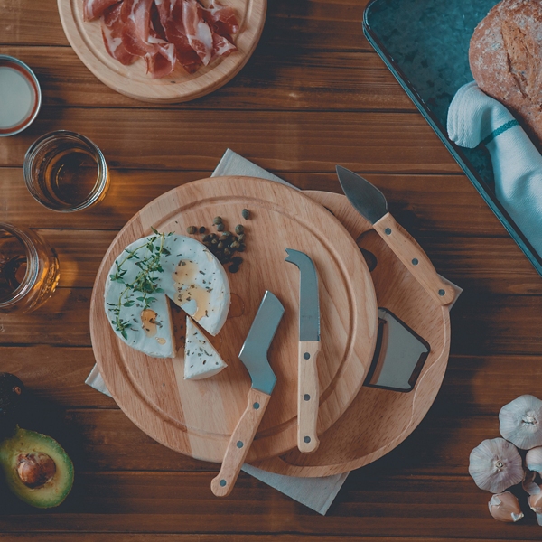 North Carolina Tar Heels Cheese Board and Tool Set