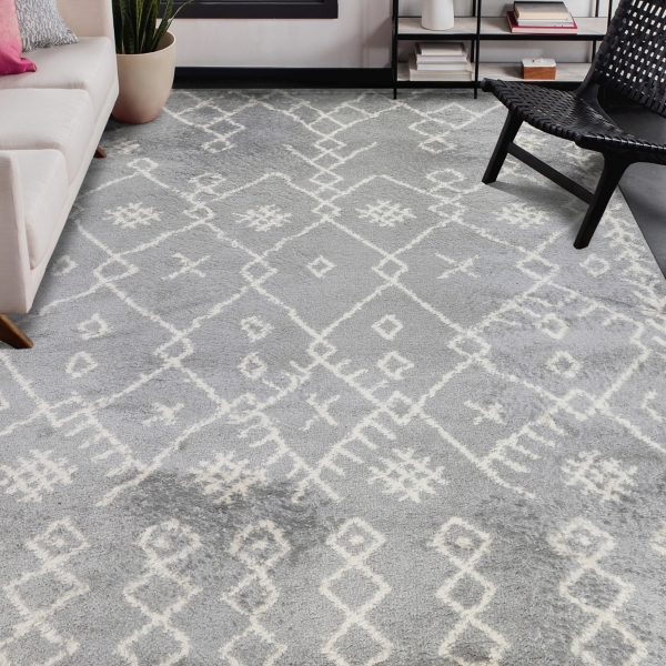 Gray Geometric Area Rug, 8x10