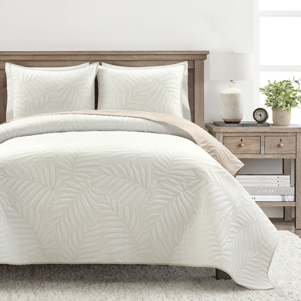 Neutral Leaf Reversible 3-pc. Full/Queen Quilt Set