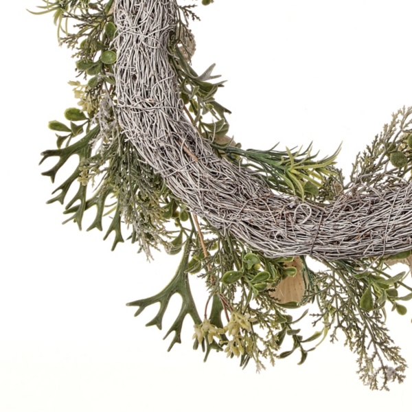 Coastal Shell and Coral Fern Wreath